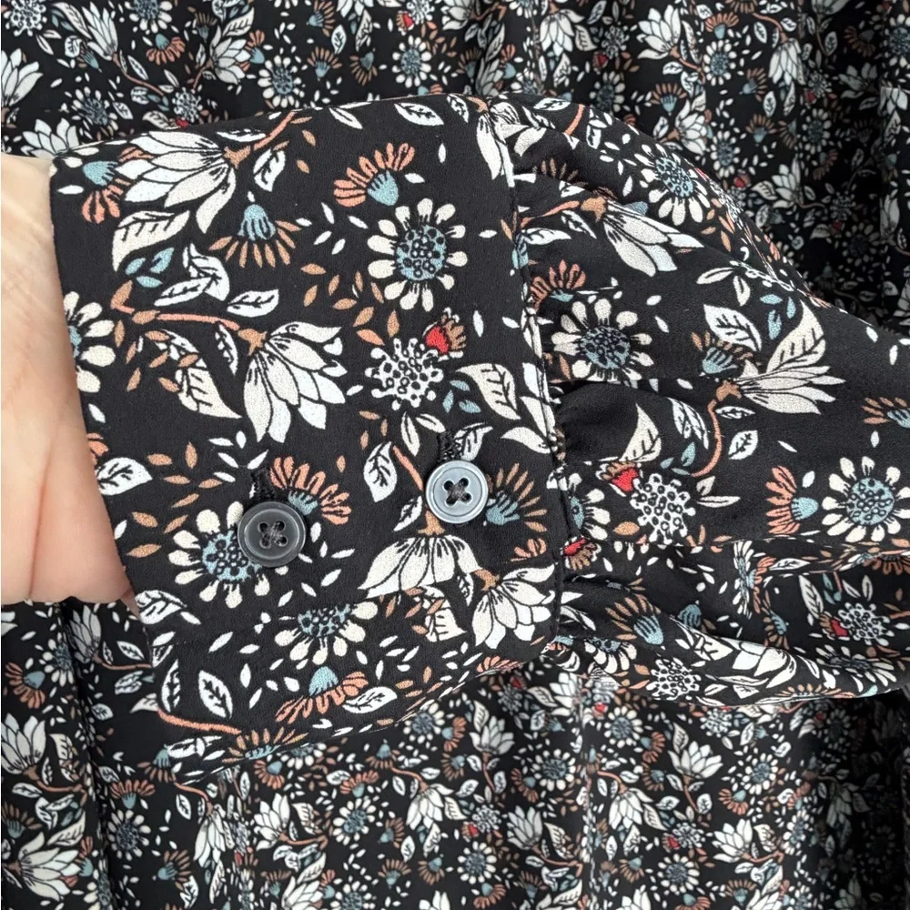 LOFT Black Floral Print Blouse - Picture 3 of 3